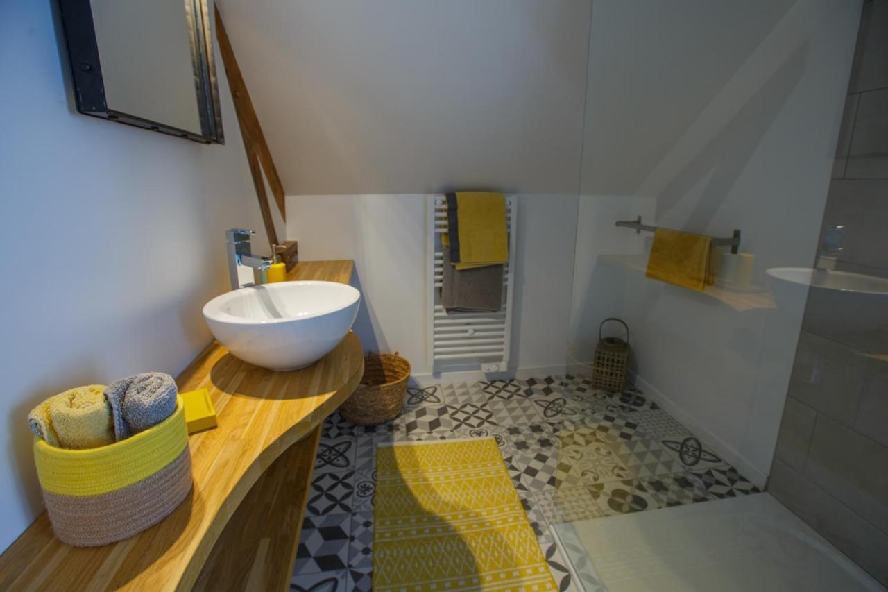 Gites De Charme Pour 2 Au Calme Aux Portes De Bayeux By Le Clos Poulain Nonant Exterior photo